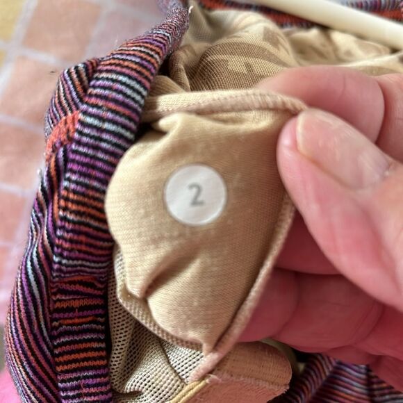 Lululemon Power Y Tank Size 2 GUC Purple space dye - Picture 3 of 4